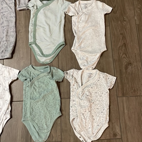 Baby boy bundle - Picture 2 of 5